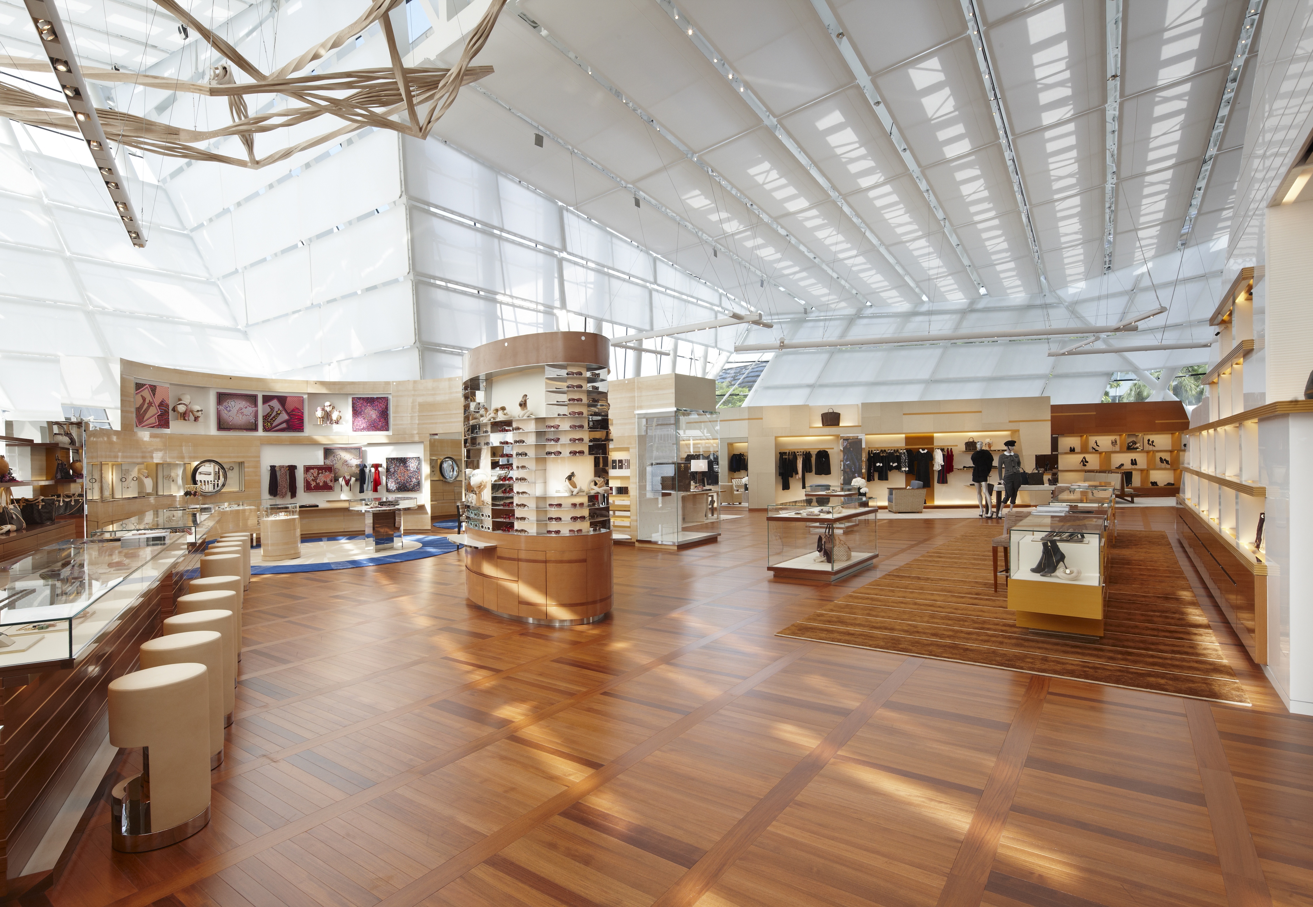 ArtScience Museum and the Louis Vuitton Island Maison at Marina