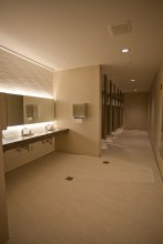  Installers also used TEC® products to place 1-by-2-foot floor tiles and 1-by-3 meter large thin wall panels in nearby restrooms.